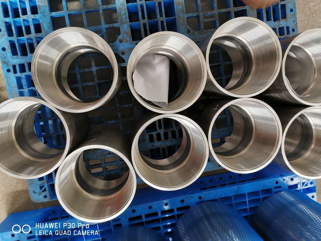 7 API 5CT ท่อและกระเป๋าเหล็กคาร์บอน การปรับปรุงการเชื่อมต่อวงแหวนประปาสําหรับน้ํามันและก๊าซ