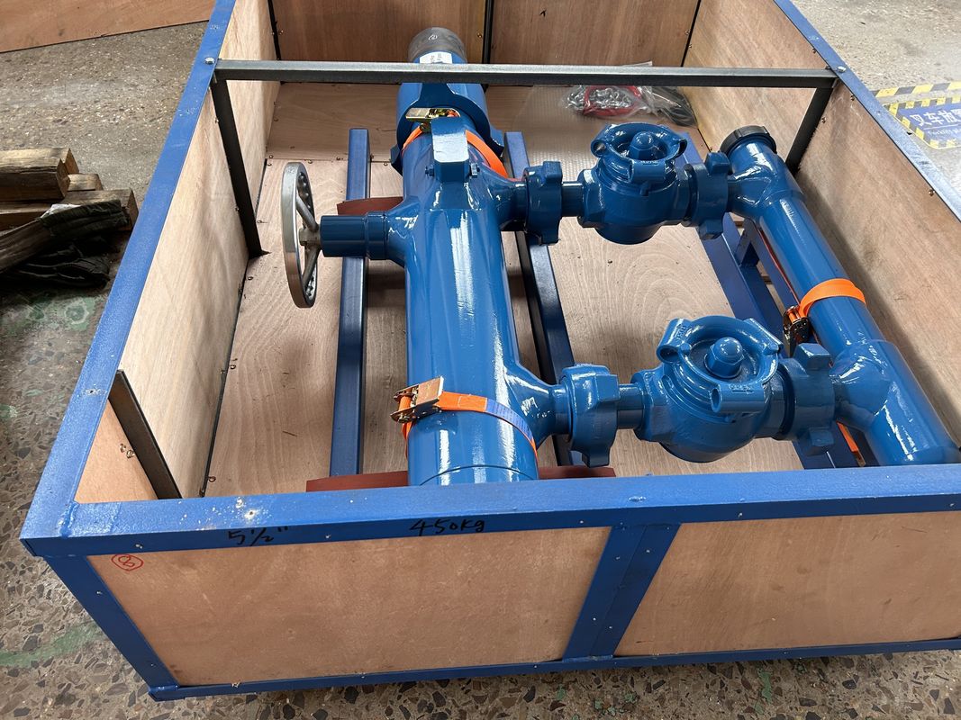 13-3/8' API Casing BTC Buckle เชื่อม 54Mpa ความดันการทดสอบ Double Plug Cementing Head With Wooden Packing 810KG